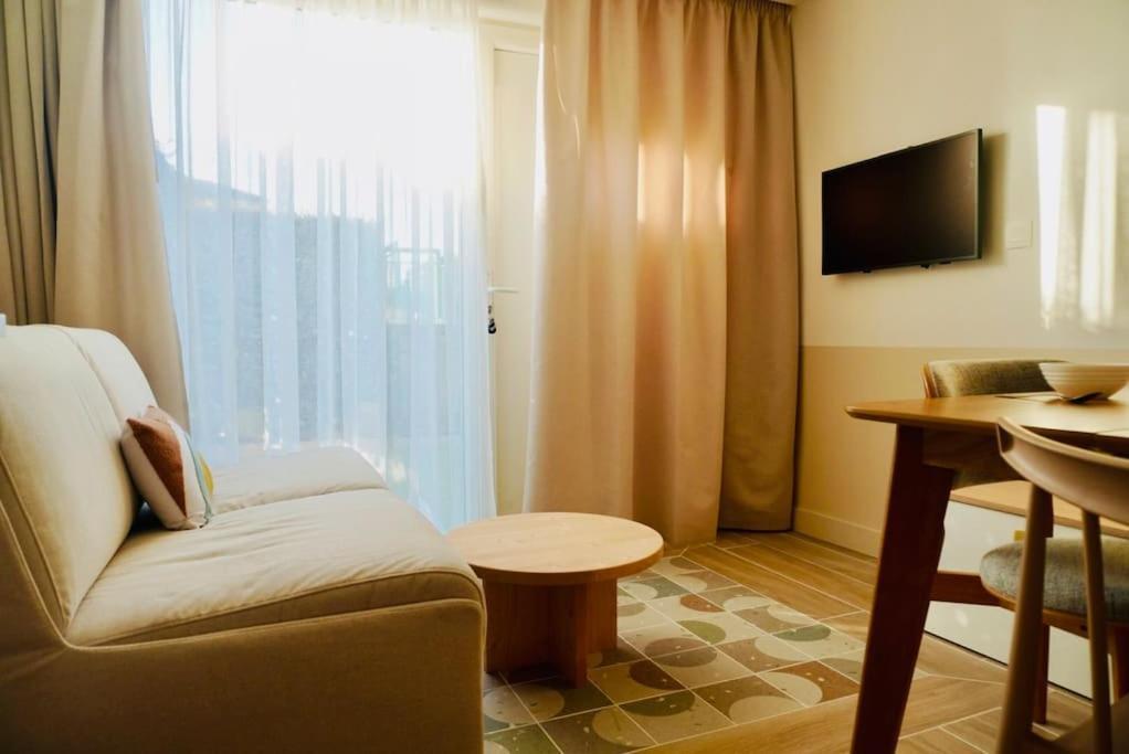 Appartement Le Bel Iris - Acces Direct Plage à Châtelaillon-Plage Extérieur photo